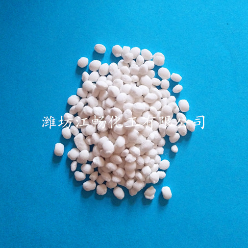 Room temperature snow melting agent